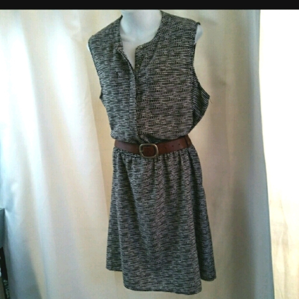 Sleeveless Dress in Modern Print, XXL